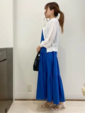 Feroux スタッフ コーディネート画像