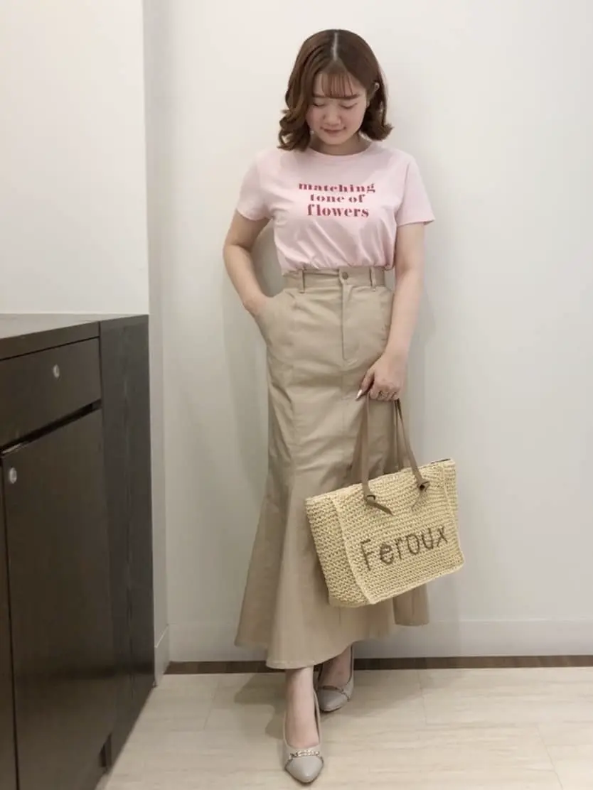 Feroux スタッフ コーディネート画像