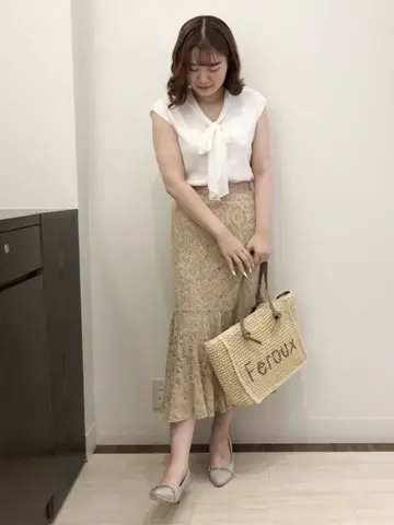 Feroux スタッフ コーディネート画像