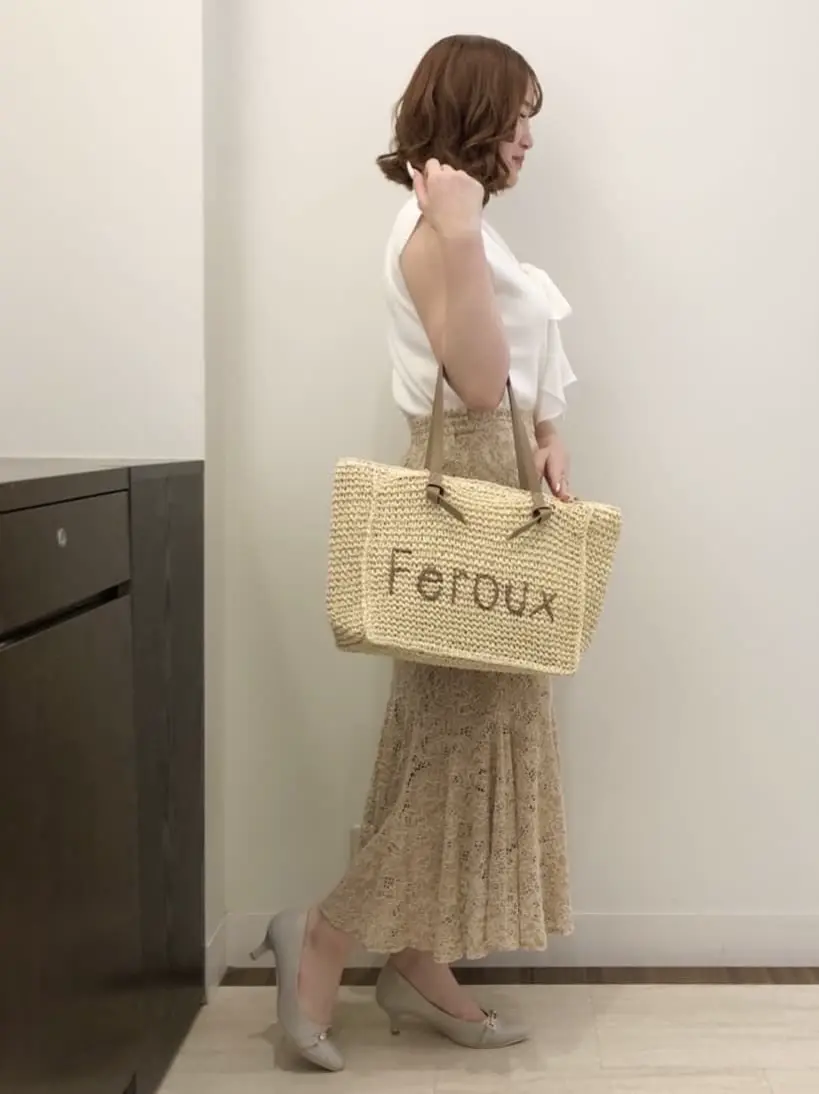 Feroux スタッフ コーディネート画像