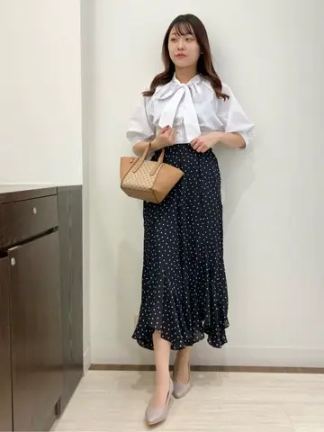 Feroux スタッフ コーディネート画像