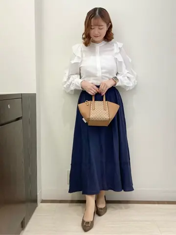 Feroux スタッフ コーディネート画像