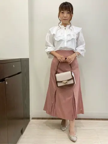 Feroux スタッフ コーディネート画像