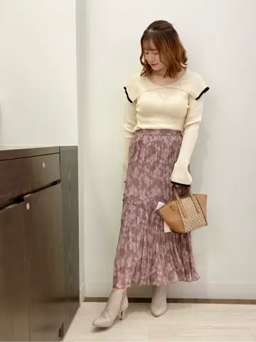 Feroux スタッフ コーディネート画像