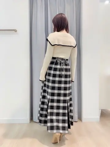 Feroux スタッフ コーディネート画像