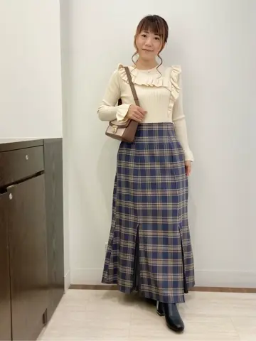 Feroux スタッフ コーディネート画像