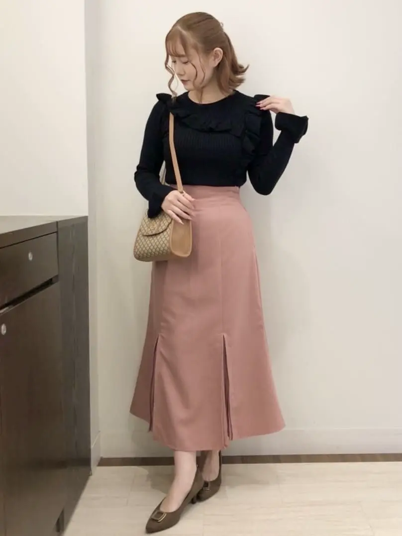 Feroux スタッフ コーディネート画像