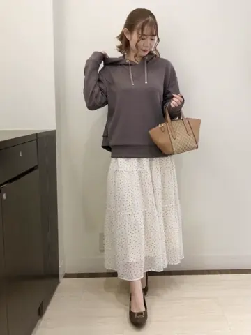 Feroux スタッフ コーディネート画像