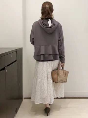 Feroux スタッフ コーディネート画像