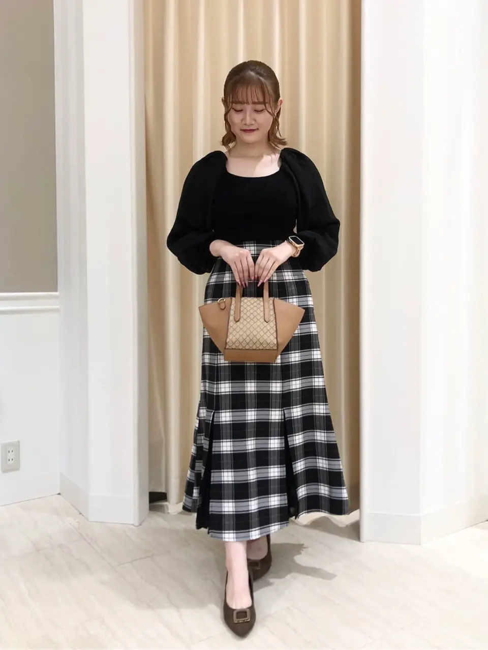 Feroux スタッフ コーディネート画像