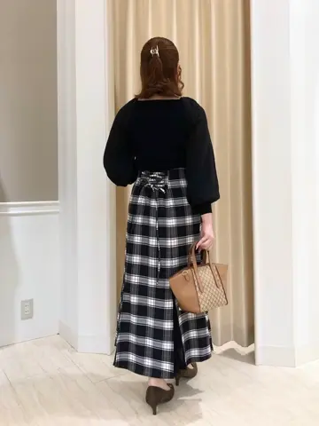 Feroux スタッフ コーディネート画像