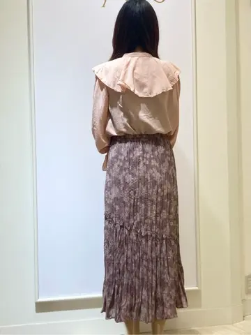 Feroux スタッフ コーディネート画像