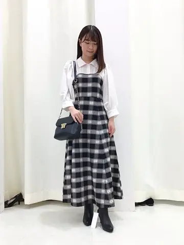 Feroux スタッフ コーディネート画像