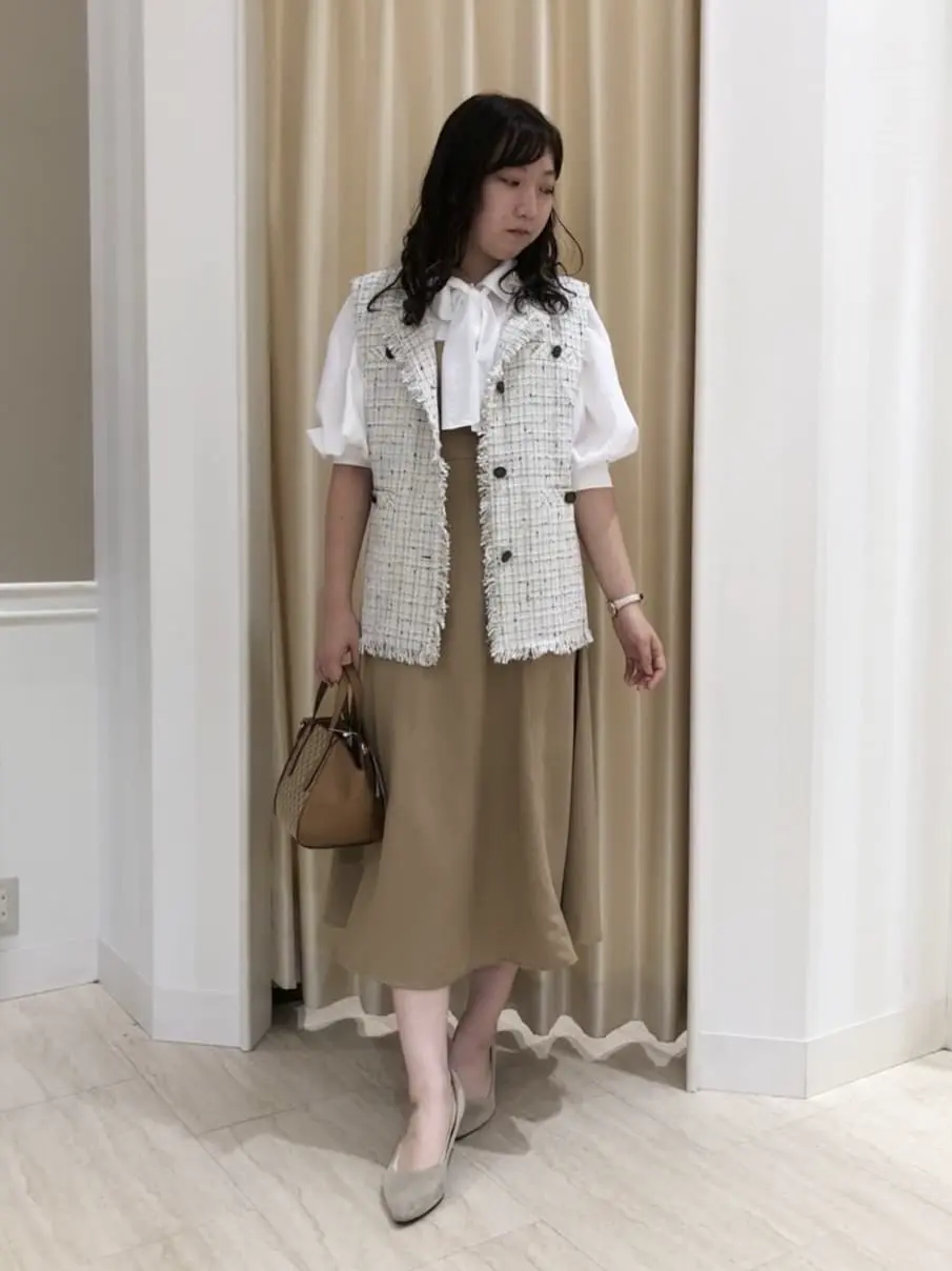 Feroux スタッフ コーディネート画像