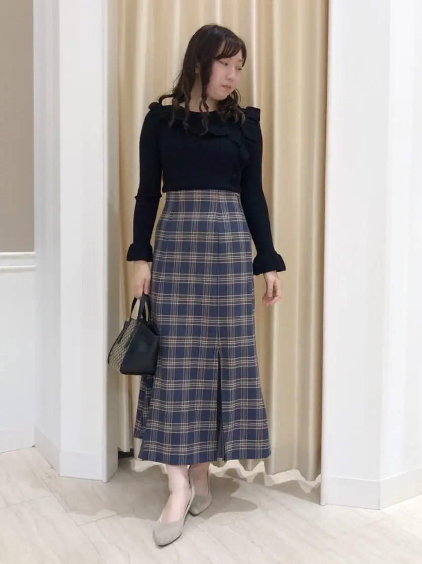 Feroux スタッフ コーディネート画像