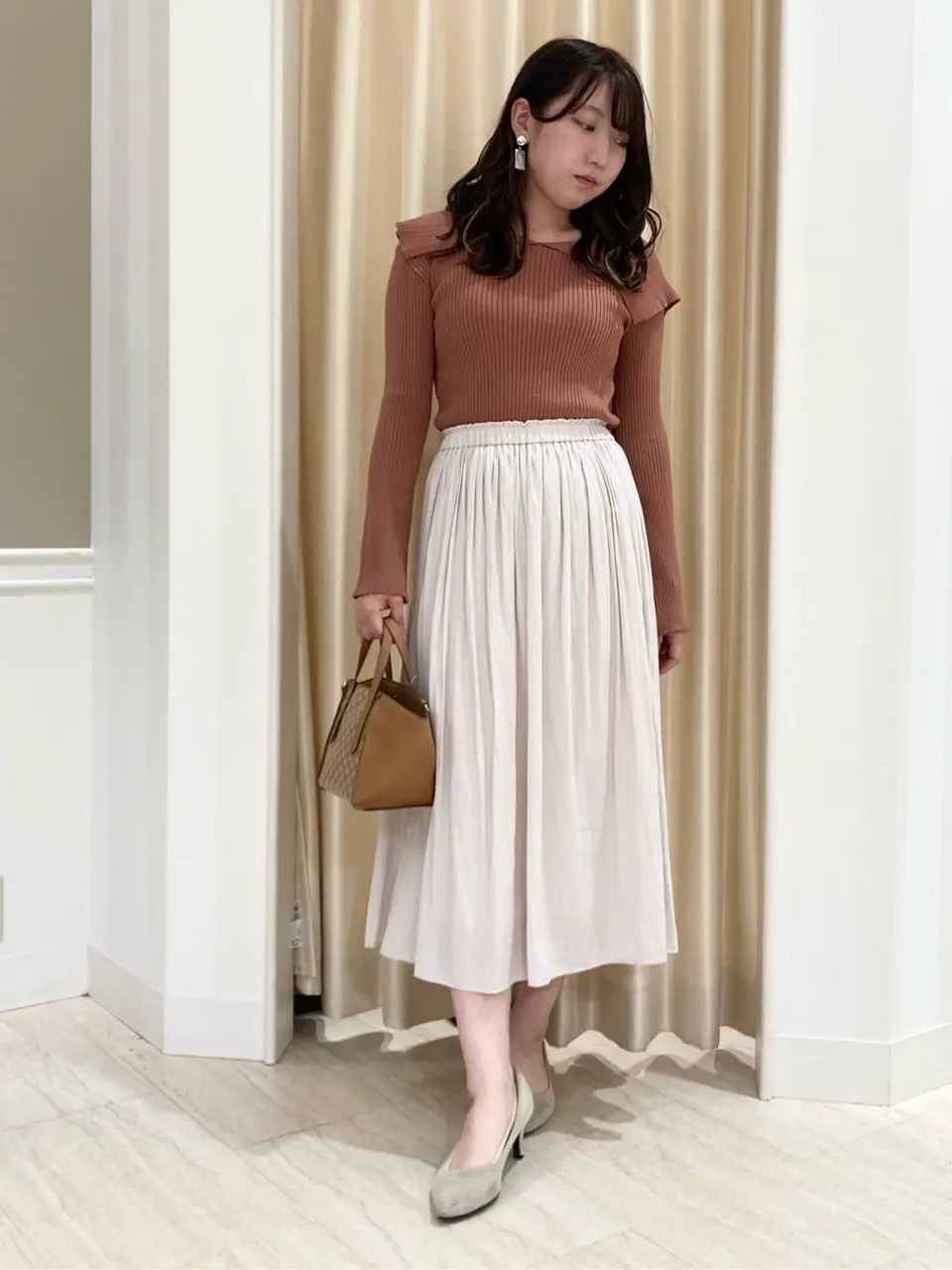 Feroux スタッフ コーディネート画像