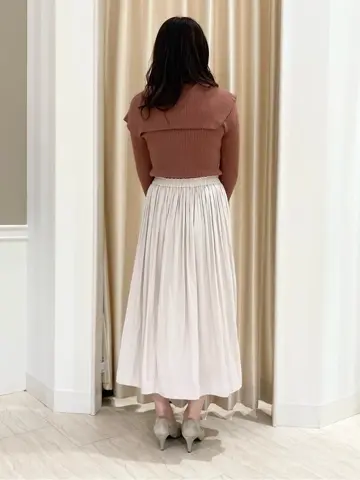 Feroux スタッフ コーディネート画像