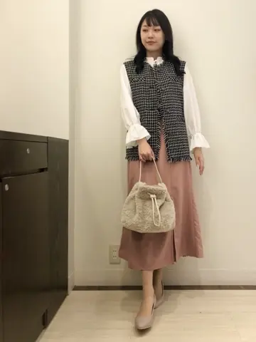 Feroux スタッフ コーディネート画像