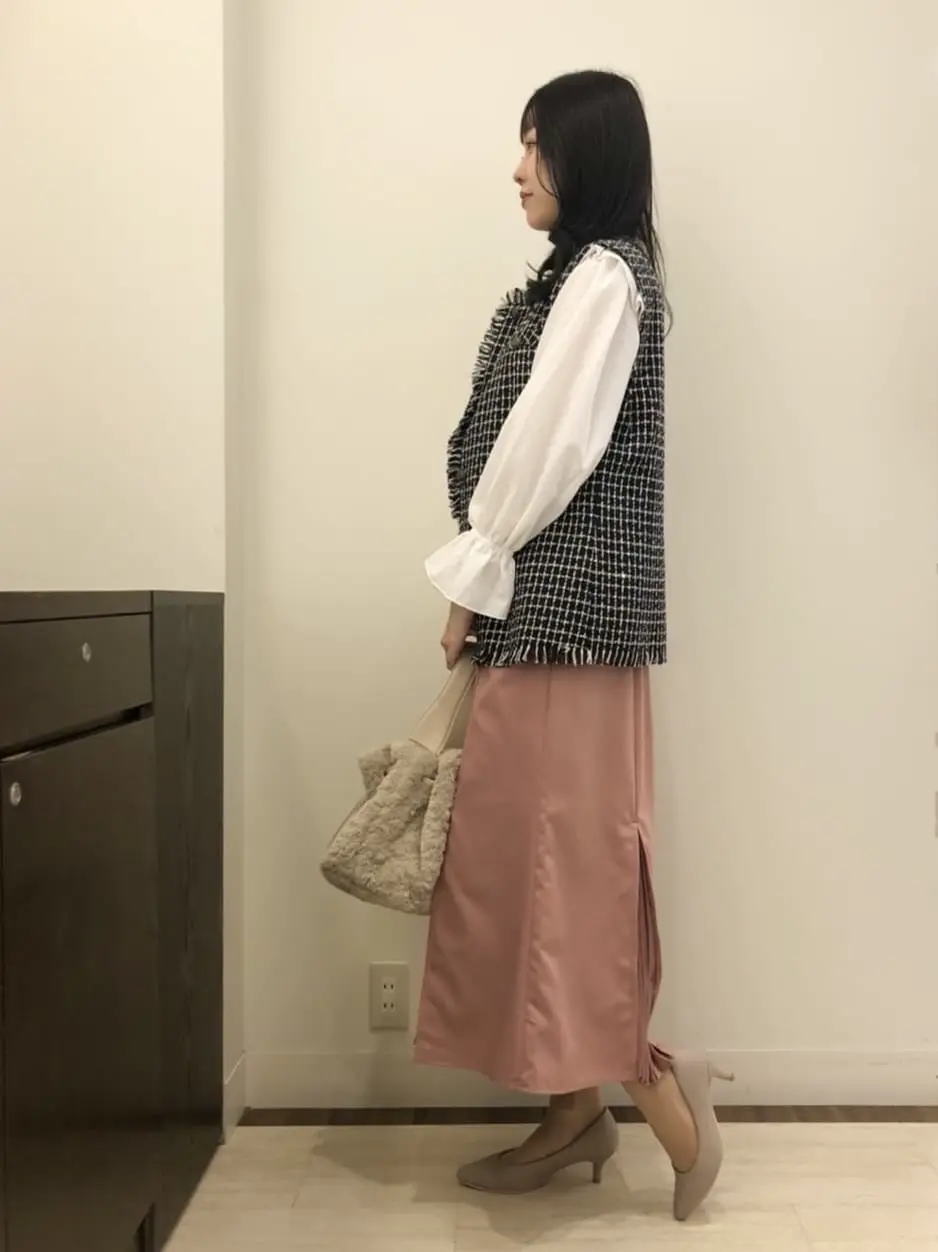 Feroux スタッフ コーディネート画像