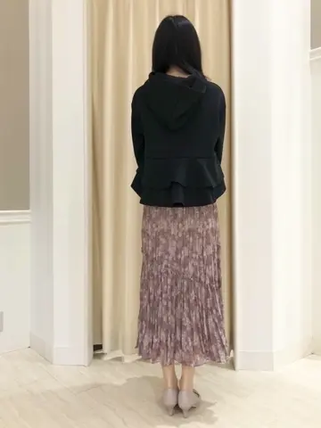 Feroux スタッフ コーディネート画像