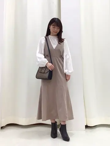 Feroux スタッフ コーディネート画像