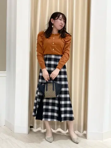 Feroux スタッフ コーディネート画像