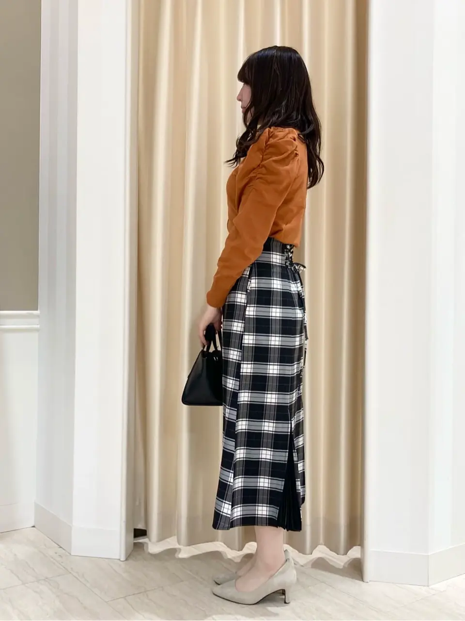 Feroux スタッフ コーディネート画像