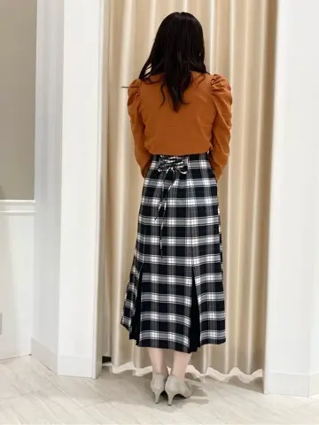 Feroux スタッフ コーディネート画像