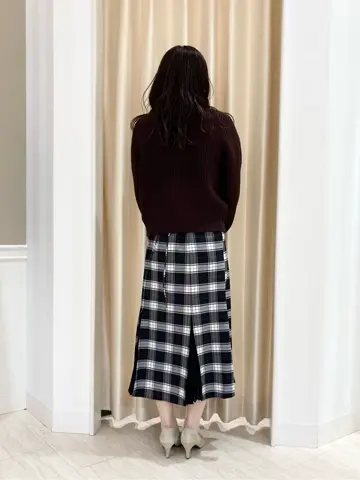 Feroux スタッフ コーディネート画像