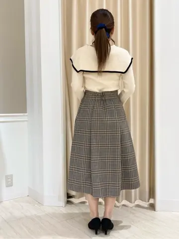 Feroux スタッフ コーディネート画像