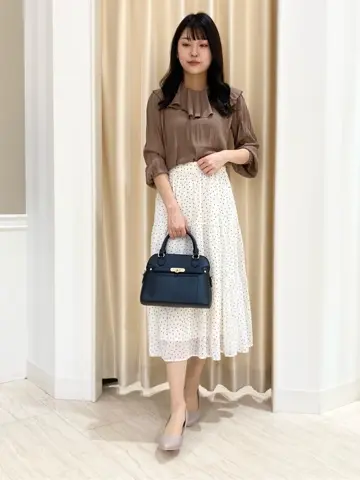 Feroux スタッフ コーディネート画像