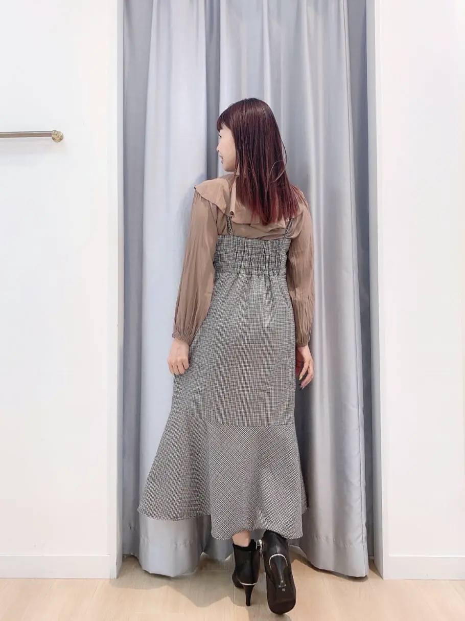 Feroux スタッフ コーディネート画像