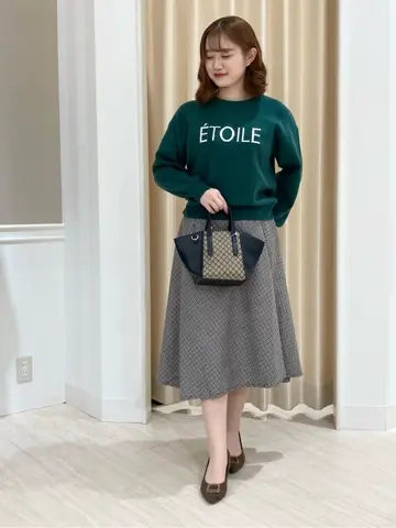 Feroux スタッフ コーディネート画像