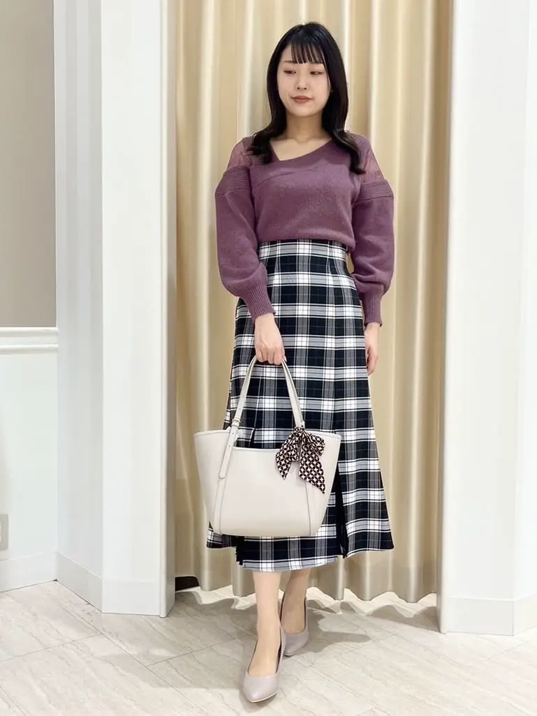 Feroux スタッフ コーディネート画像