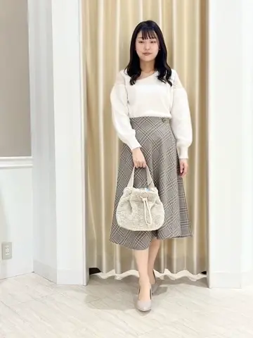 Feroux スタッフ コーディネート画像