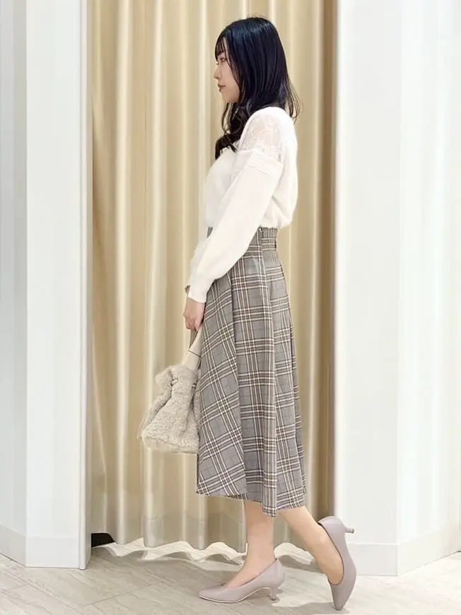 Feroux スタッフ コーディネート画像