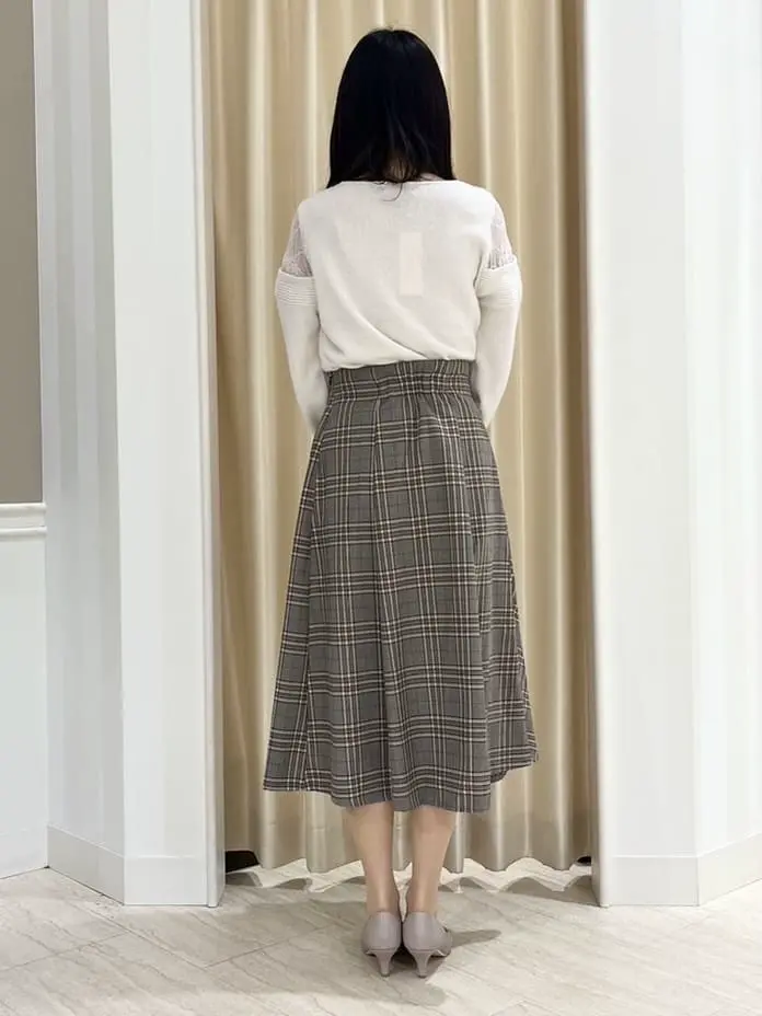 Feroux スタッフ コーディネート画像