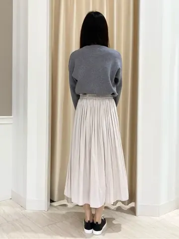 Feroux スタッフ コーディネート画像