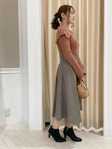 Feroux スタッフ コーディネート画像