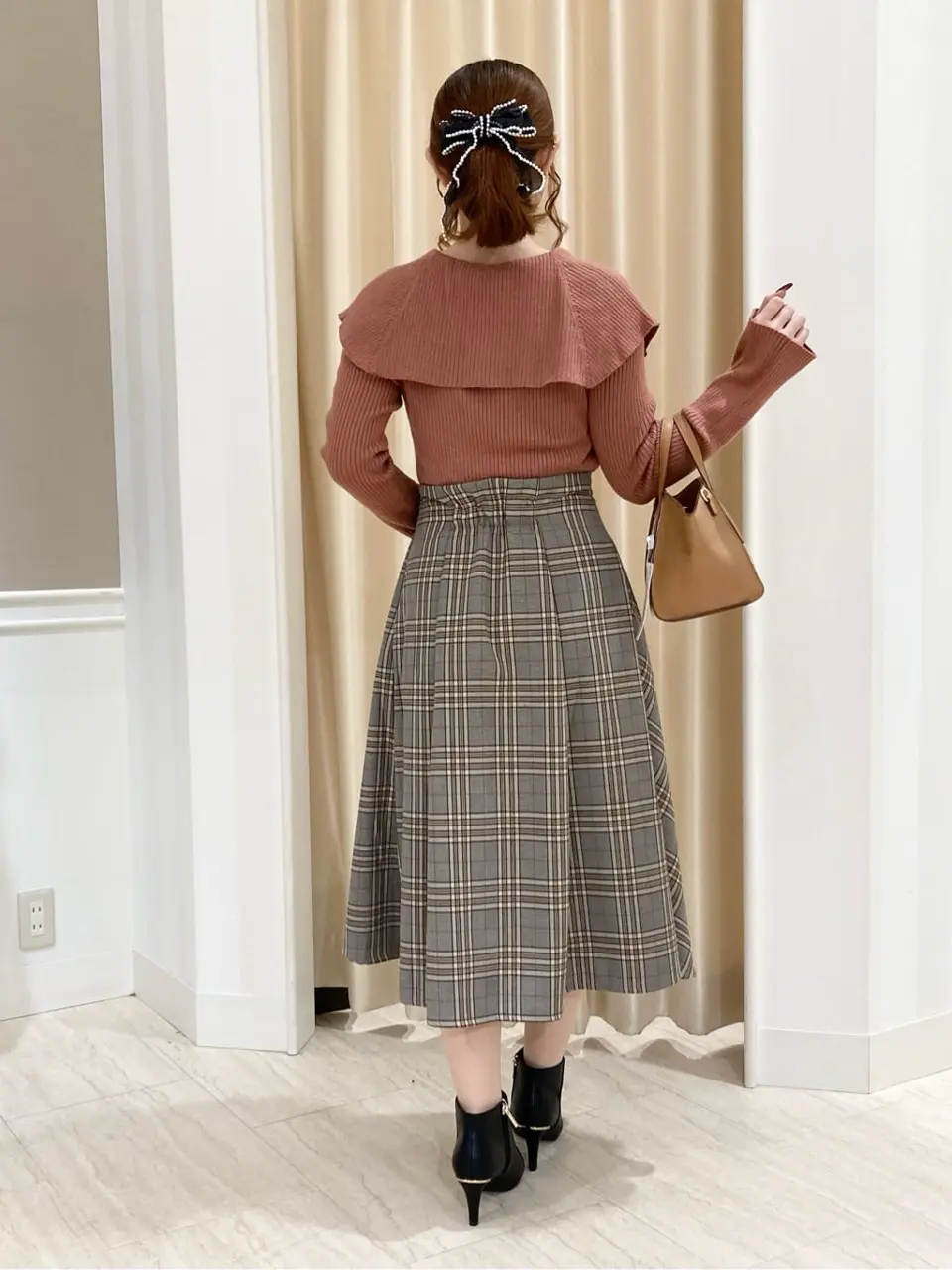 Feroux スタッフ コーディネート画像