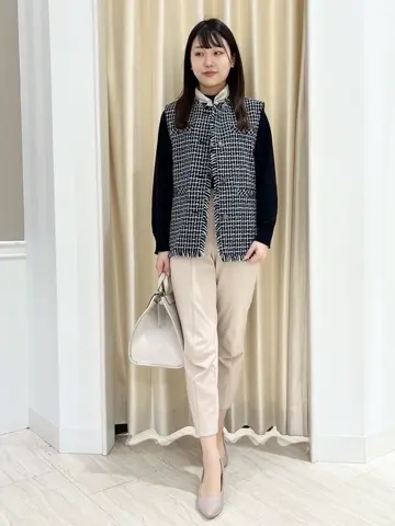 Feroux スタッフ コーディネート画像