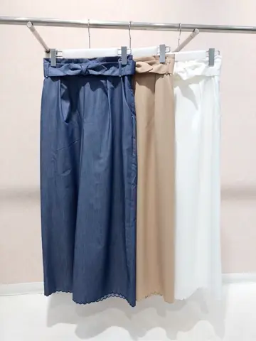 Feroux スタッフ コーディネート画像