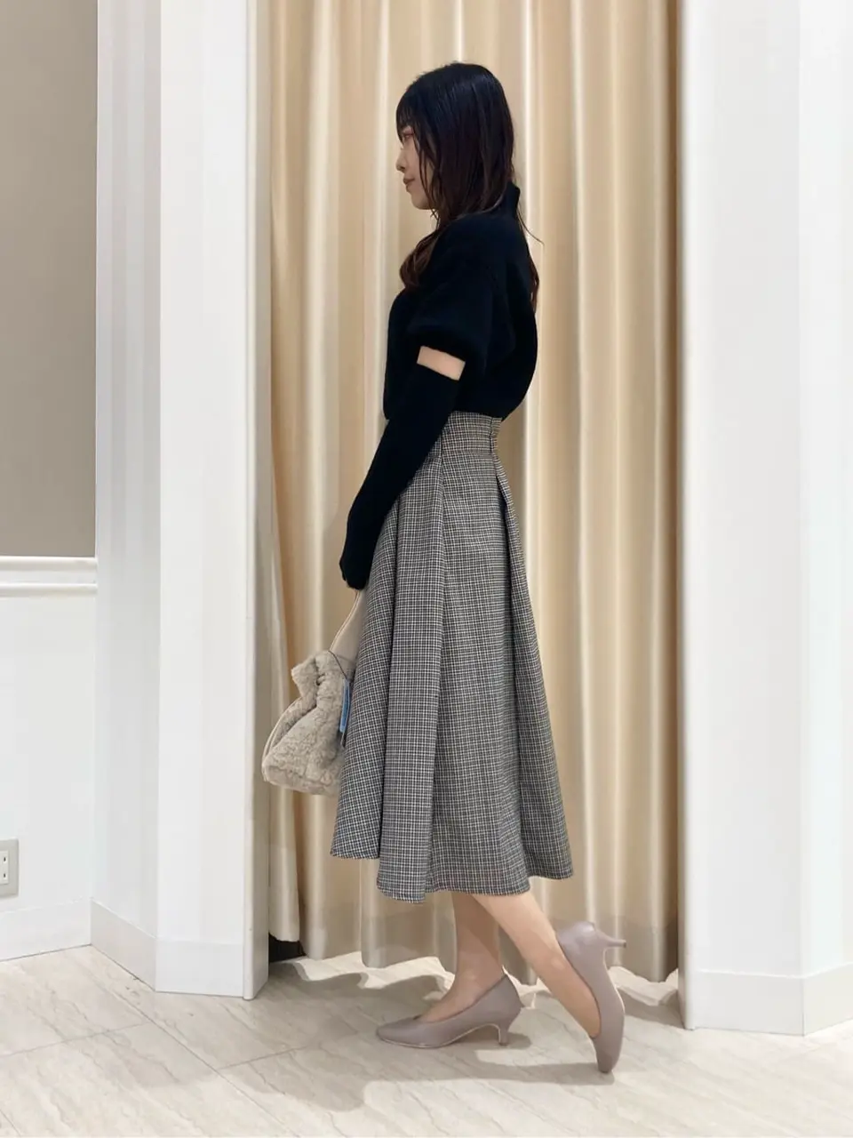 Feroux スタッフ コーディネート画像