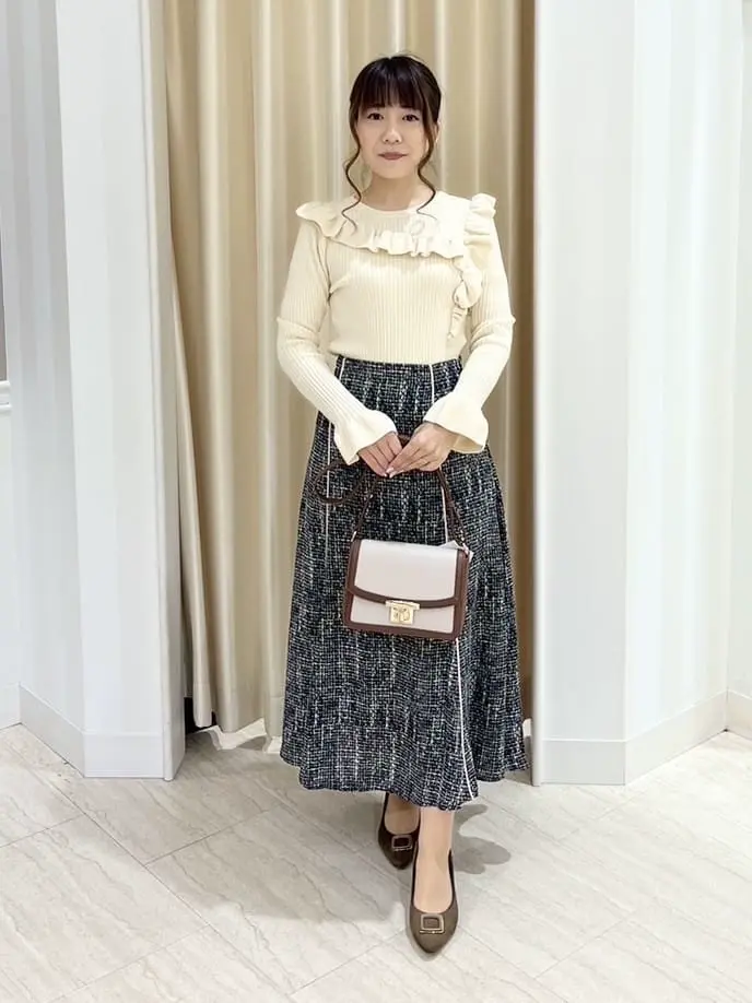 Feroux スタッフ コーディネート画像