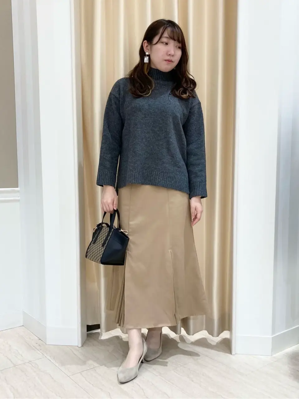 Feroux スタッフ コーディネート画像