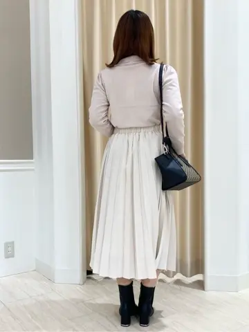 Feroux スタッフ コーディネート画像