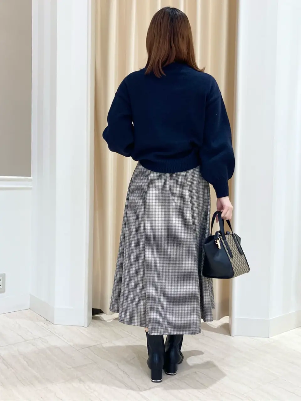 Feroux スタッフ コーディネート画像