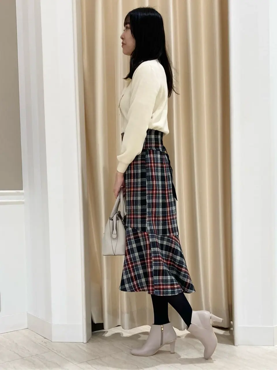 Feroux スタッフ コーディネート画像