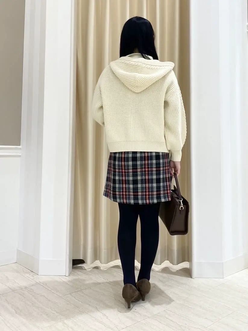 Feroux スタッフ コーディネート画像