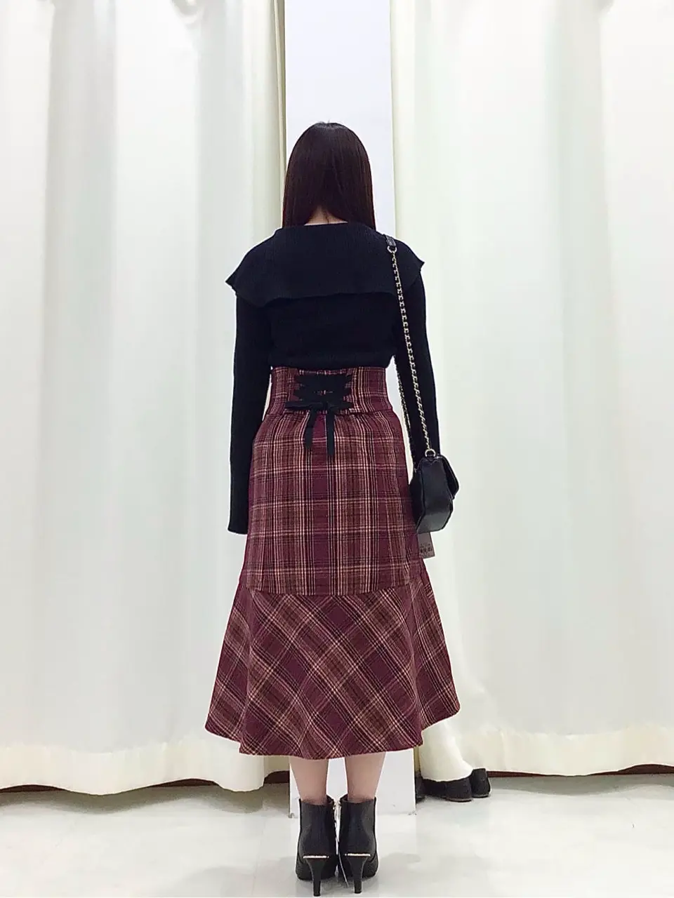 Feroux スタッフ コーディネート画像